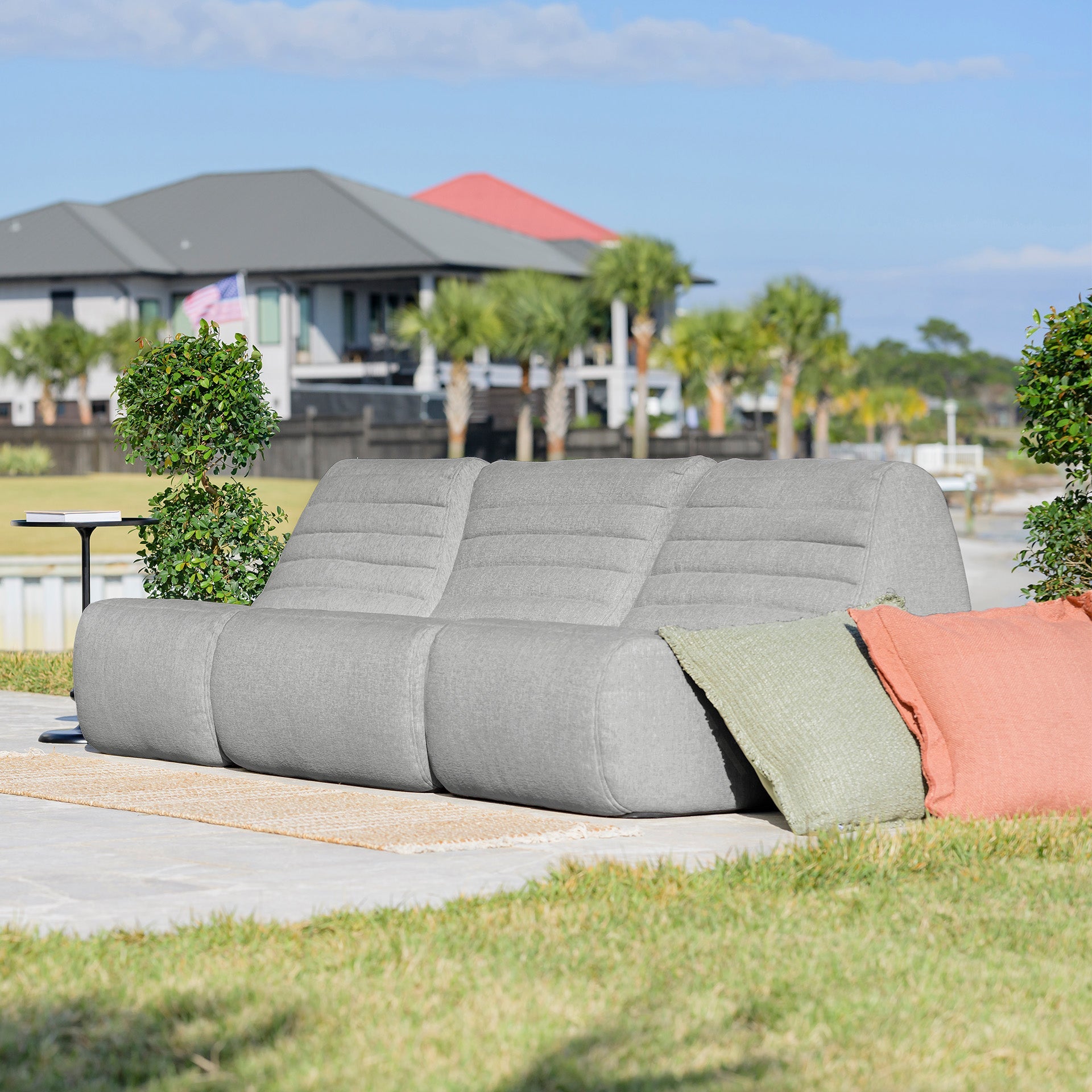 Solvana™ 3 Piece Outdoor Sectional