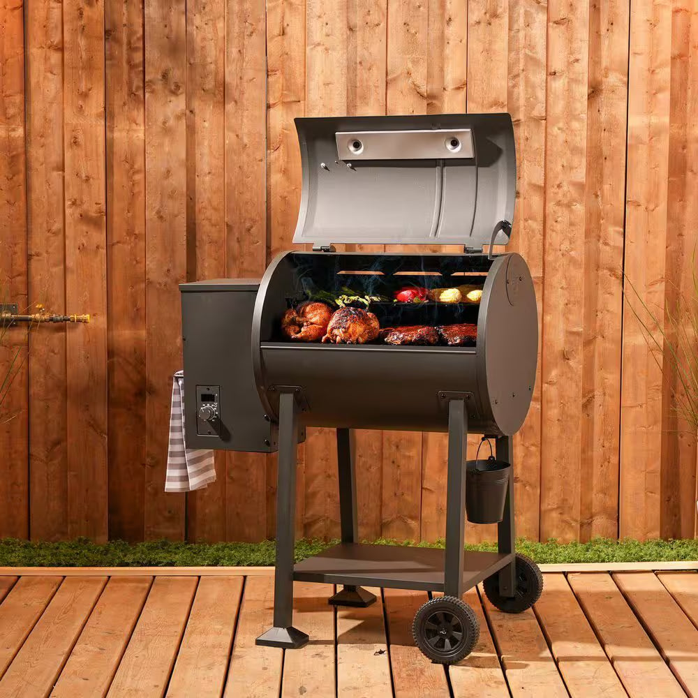 Cookout 700 Pellet Grill and Smoker in Black with 690 Sq. In. Total Cooking Surface