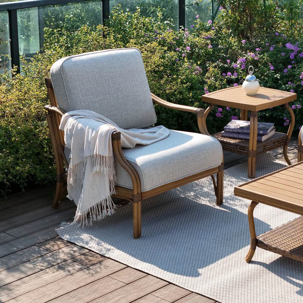 2 Patio Lounge Chair and Side Table