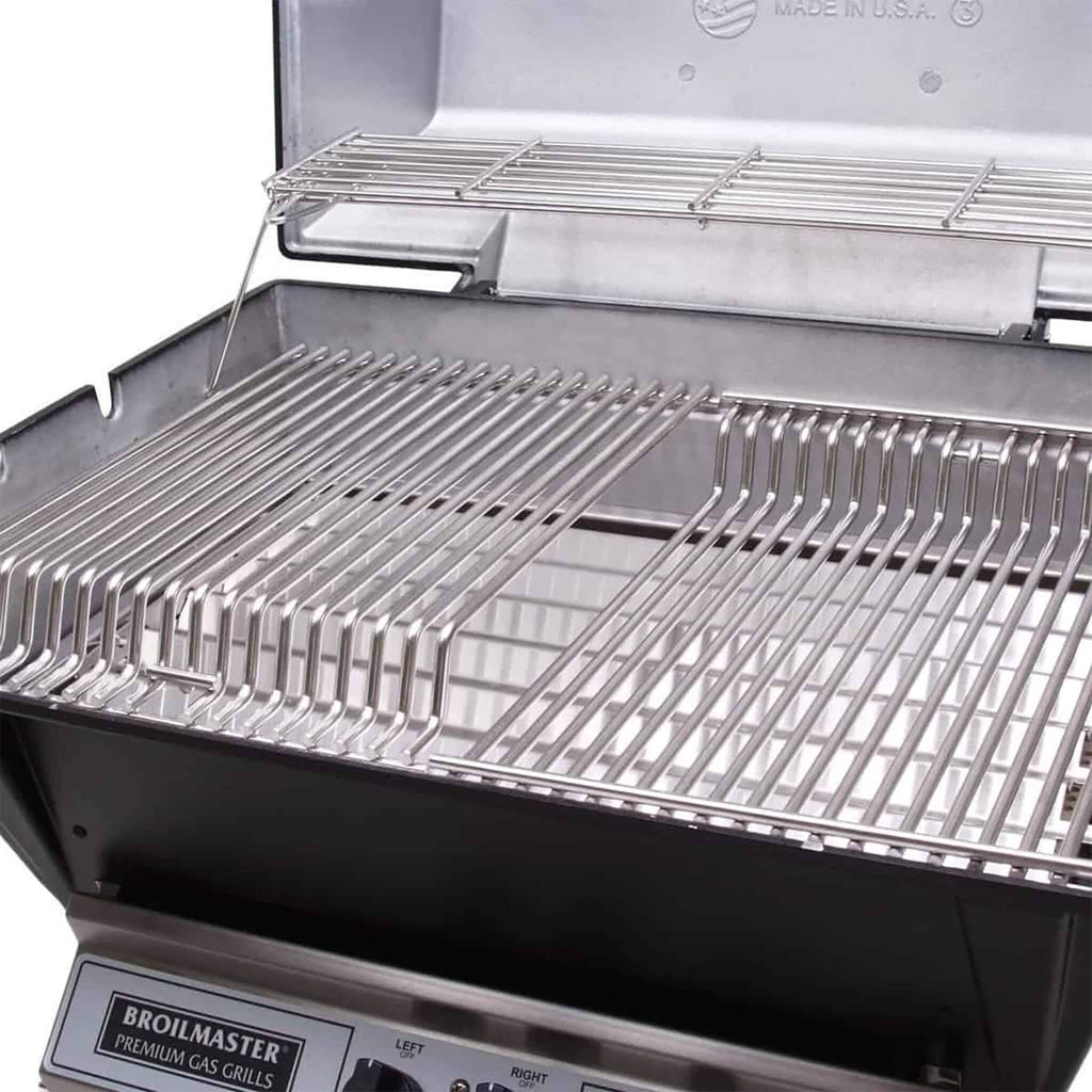 Broilmaster P3X Super Premium Cast Aluminum Gas Grill with Flare Busters, Griddle and Smoker Shutter