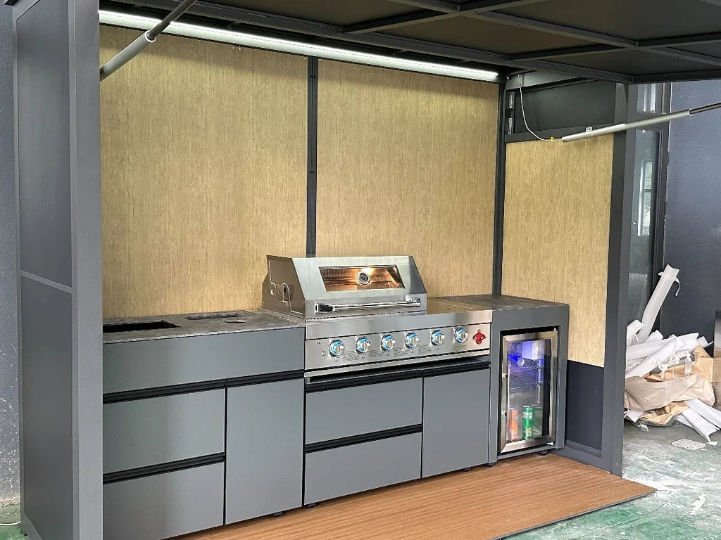 Customized Weatherproof Outdoor Kitchen Set BBQ Grills with Shed Stainless Steel Cabinets & Luxury Aluminum for Patio