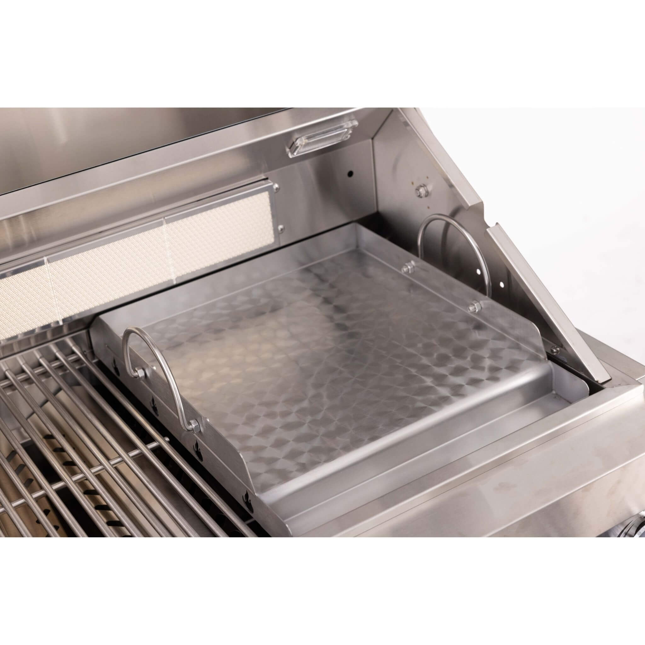 Premium Outdoor Kitchen With 32-Inch 60K BTU Built-In Stainless Steel LPG Gas Grill, Door and Drawer Combo and Stainless-Steel Ice Box
